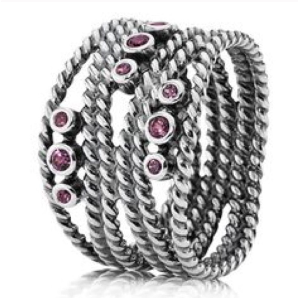Pandora Ring